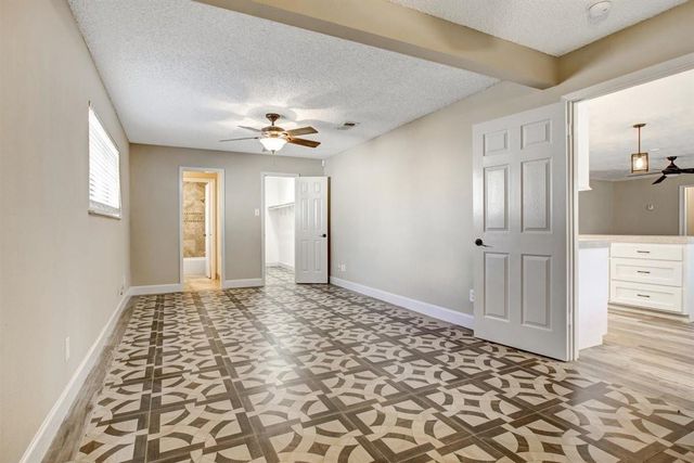 505 Foxmeadow Lane, Cleveland, TX 77327