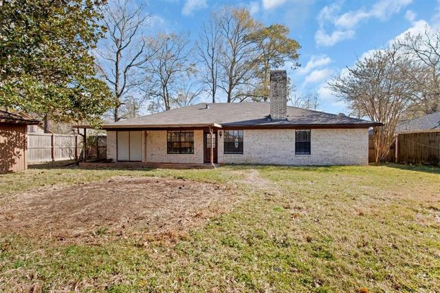505 Foxmeadow Lane, Cleveland, TX 77327
