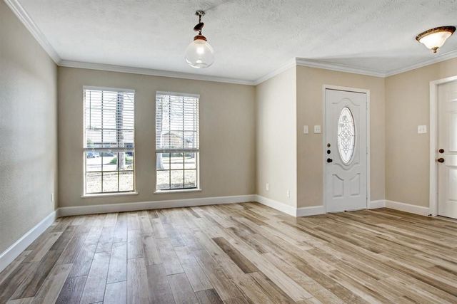 505 Foxmeadow Lane, Cleveland, TX 77327