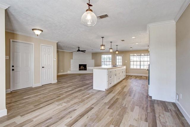 505 Foxmeadow Lane, Cleveland, TX 77327