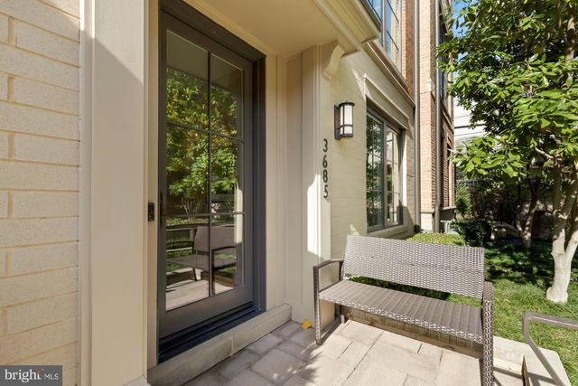 3685 CHEVY CHASE LAKE DR, Chevy Chase, MD 20815