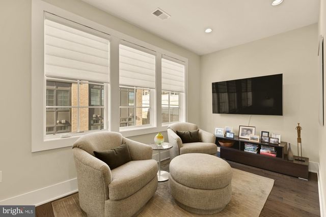 3685 CHEVY CHASE LAKE DR, Chevy Chase, MD 20815