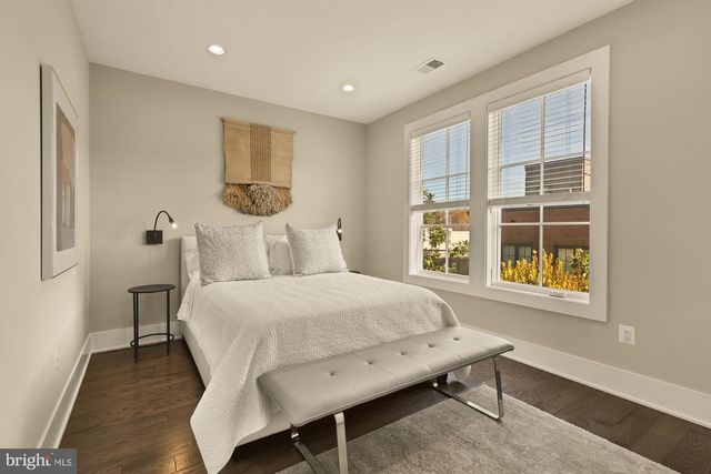 3685 CHEVY CHASE LAKE DR, Chevy Chase, MD 20815