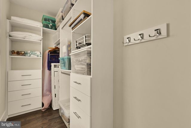 3685 CHEVY CHASE LAKE DR, Chevy Chase, MD 20815