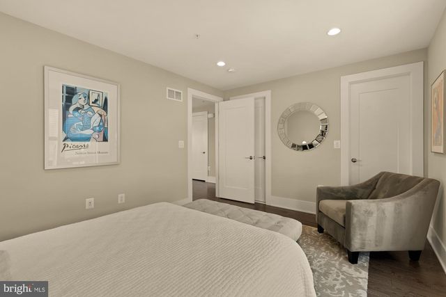 3685 CHEVY CHASE LAKE DR, Chevy Chase, MD 20815