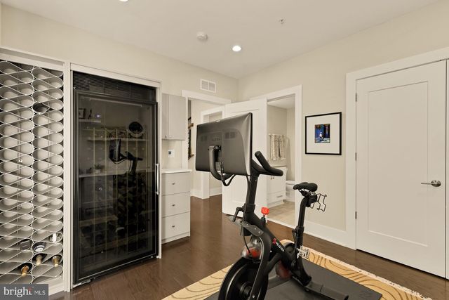 3685 CHEVY CHASE LAKE DR, Chevy Chase, MD 20815