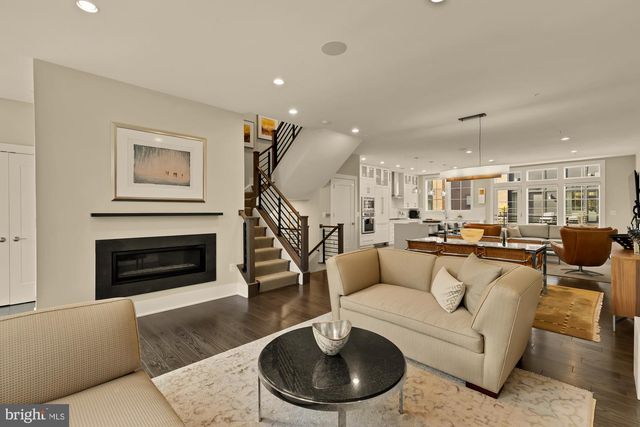 3685 CHEVY CHASE LAKE DR, Chevy Chase, MD 20815