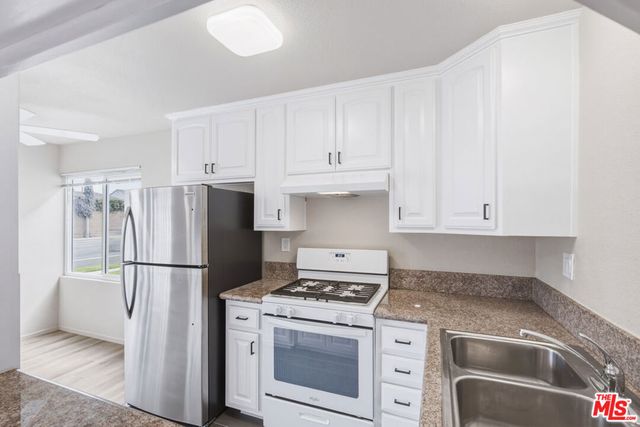 4712 Del Amo Boulevard 3, Torrance, CA 90503