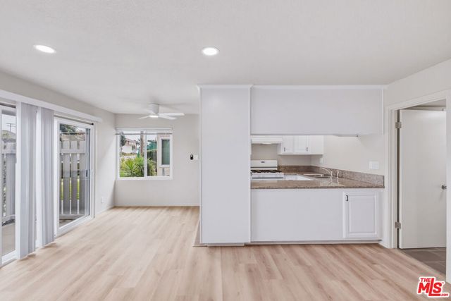 4712 Del Amo Boulevard 3, Torrance, CA 90503