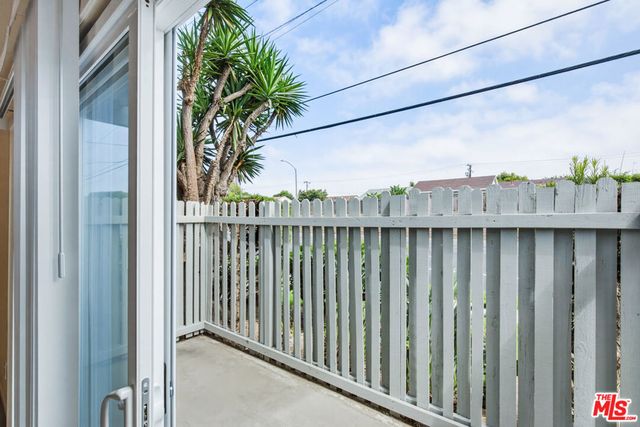 4712 Del Amo Boulevard 3, Torrance, CA 90503