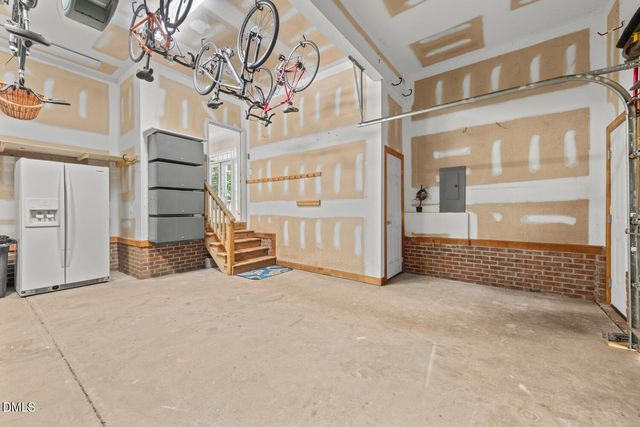 9400 Stone Mountain Road, Raleigh, NC 27613
