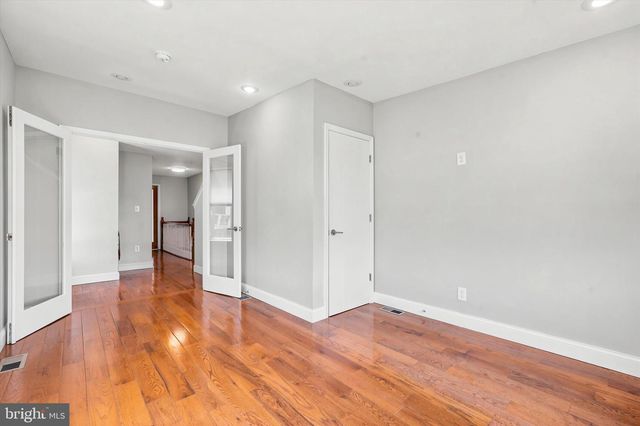 1633 ELLSWORTH ST, Philadelphia, PA 19146