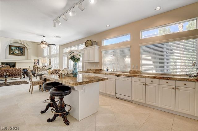 99 Callaway Circle, Henderson, NV 89074