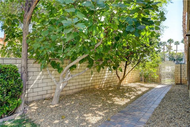 99 Callaway Circle, Henderson, NV 89074