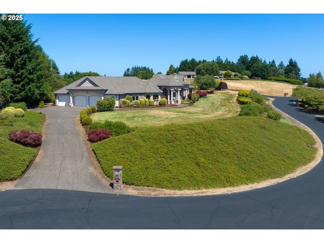 30525 Ne CANTER Ln, Sherwood, OR 97140