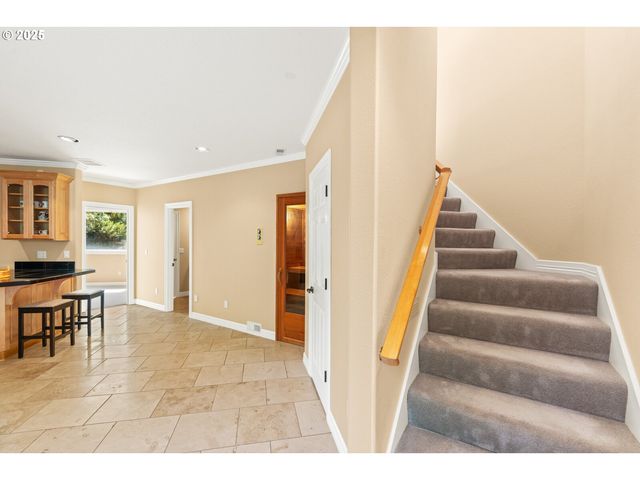 30525 Ne CANTER Ln, Sherwood, OR 97140