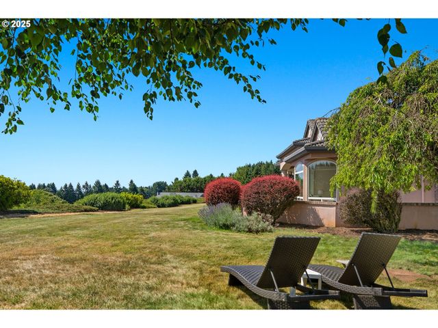 30525 Ne CANTER Ln, Sherwood, OR 97140