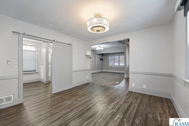 212 W Pleasant Street, Mankato, MN 56001