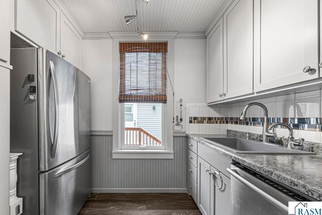 212 W Pleasant Street, Mankato, MN 56001