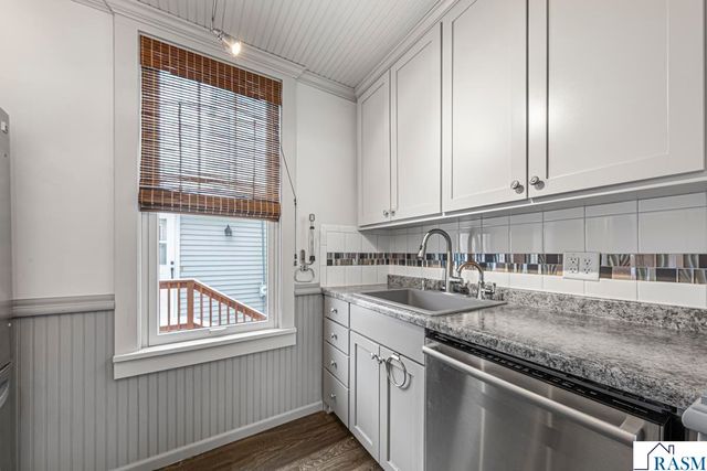 212 W Pleasant Street, Mankato, MN 56001