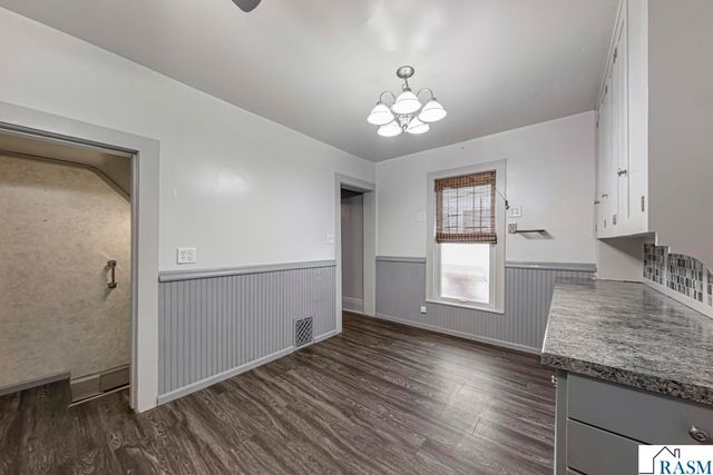 212 W Pleasant Street, Mankato, MN 56001