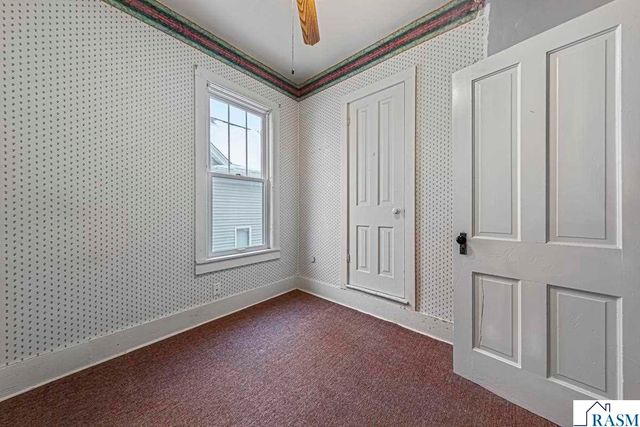 212 W Pleasant Street, Mankato, MN 56001