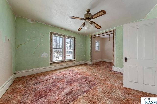 212 W Pleasant Street, Mankato, MN 56001