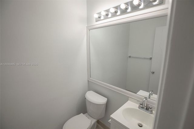 21212 Harbor Way 147-14, Aventura, FL 33180