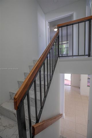 21212 Harbor Way 147-14, Aventura, FL 33180