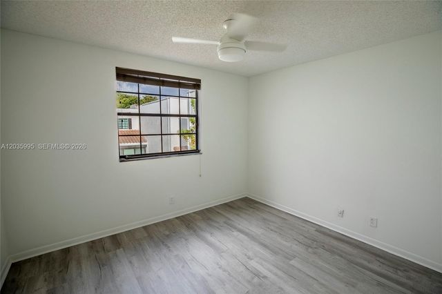 21212 Harbor Way 147-14, Aventura, FL 33180