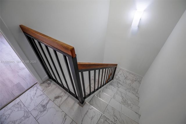 21212 Harbor Way 147-14, Aventura, FL 33180