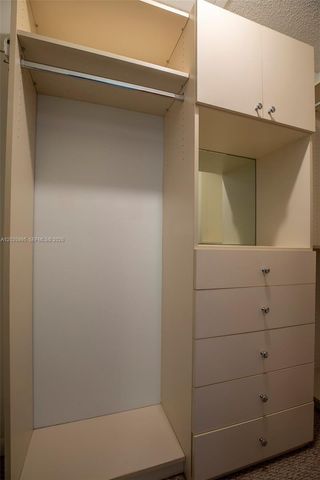 21212 Harbor Way 147-14, Aventura, FL 33180