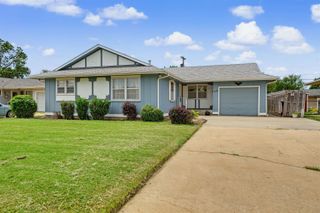 2158 Kensington Rd, Salina, KS 67401