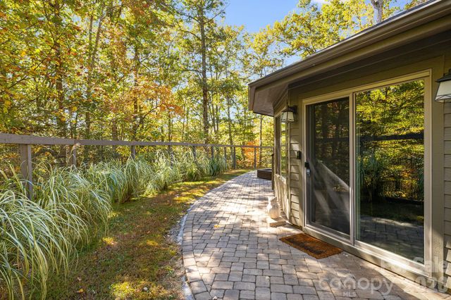 16 Caddis Court, Marshall, NC 28753