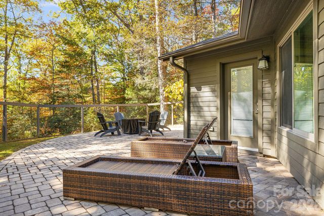 16 Caddis Court, Marshall, NC 28753