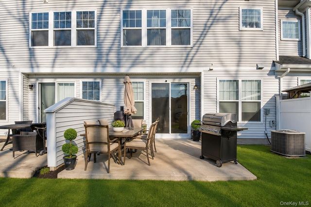 4 Kless Court, Middletown, NY 10940