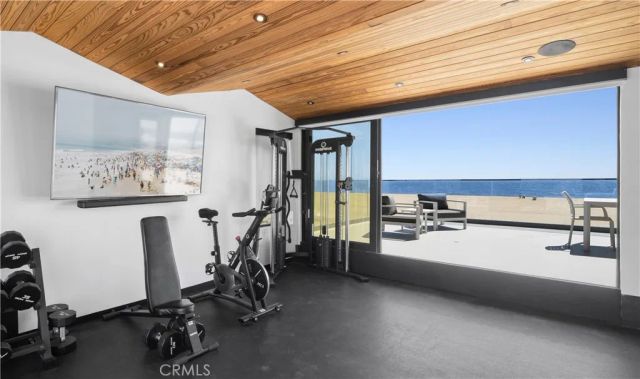 800 W Oceanfront, Newport Beach, CA 92661