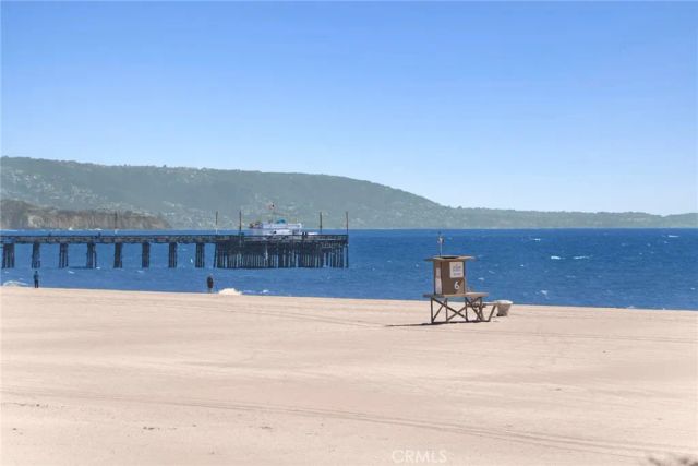 800 W Oceanfront, Newport Beach, CA 92661