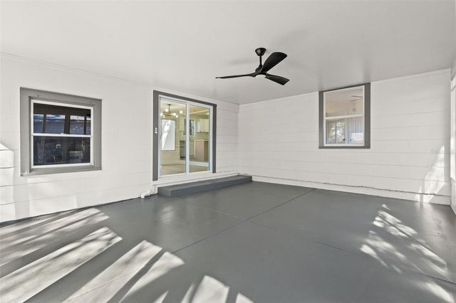 4650 EMERSON AVENUE S, St Petersburg, FL 33711