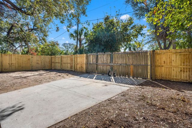 4650 EMERSON AVENUE S, St Petersburg, FL 33711