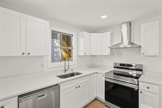 4650 EMERSON AVENUE S, St Petersburg, FL 33711