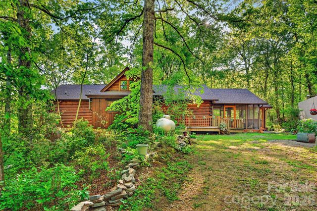 221 Hammer Hollow Drive, Marion, NC 28752