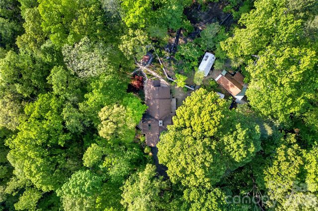 221 Hammer Hollow Drive, Marion, NC 28752
