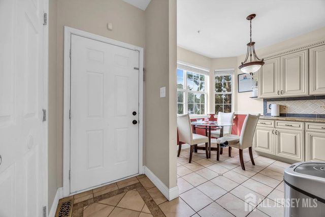 408 Blossom Circle, South Brunswick, NJ 08810