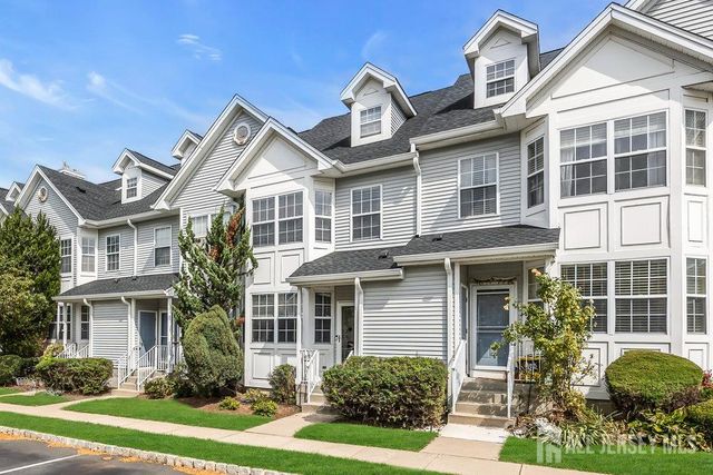 408 Blossom Circle, South Brunswick, NJ 08810