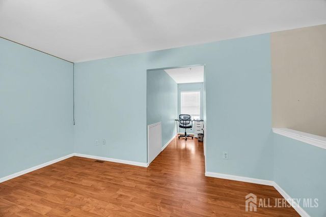 408 Blossom Circle, South Brunswick, NJ 08810