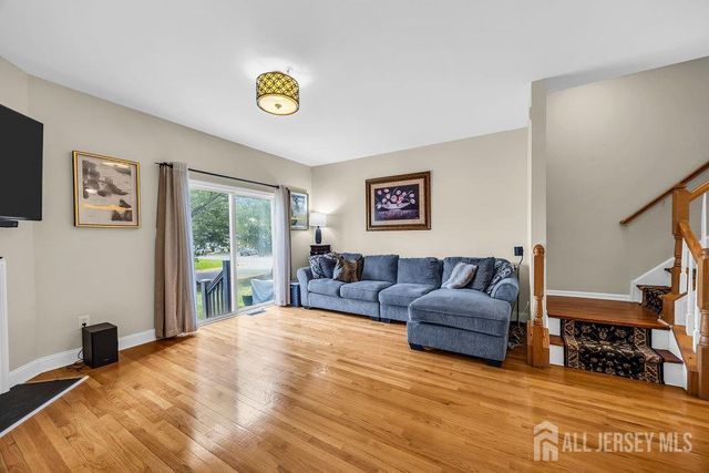 408 Blossom Circle, South Brunswick, NJ 08810