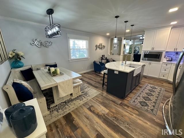 100 Monroe Street, Newburgh, IN 47630