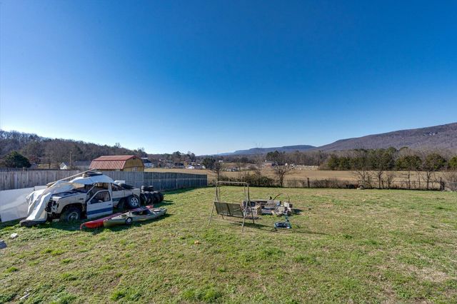 1720 Morrison Spring Road, Whitwell, TN 37397