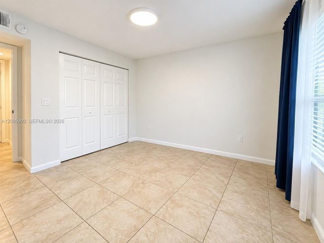 18870 NW 57th Avenue 202, Hialeah, FL 33015